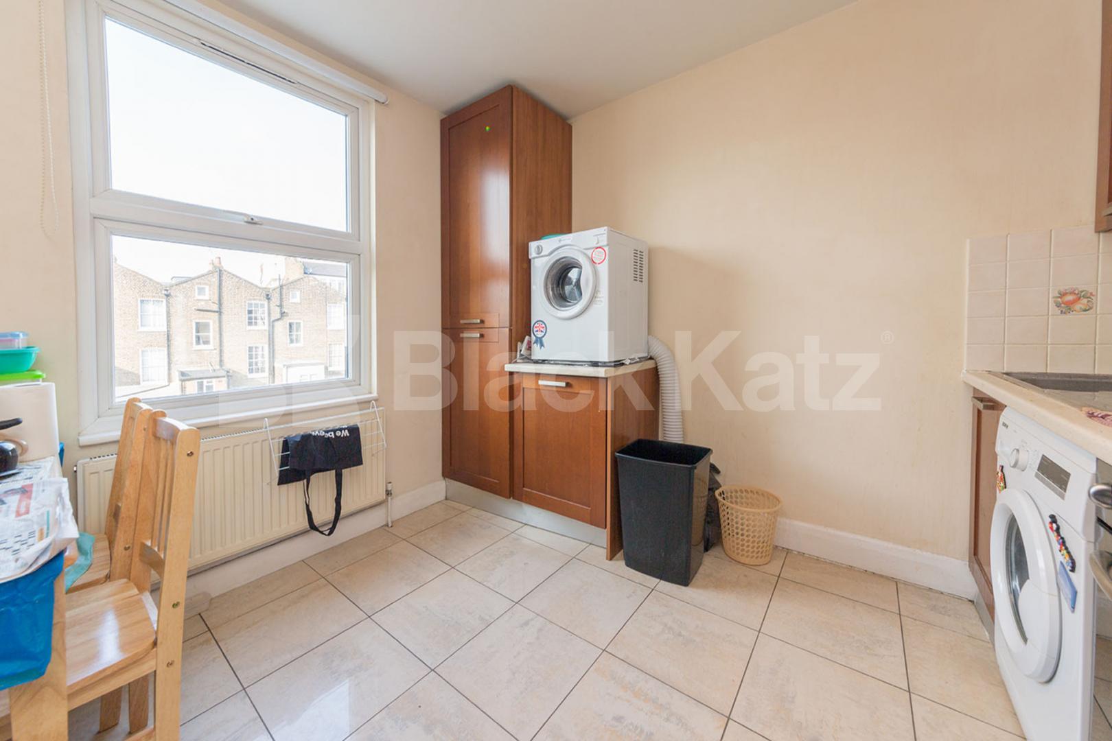A modern two double bedroom flat set on the top floor of period building Hercules Street, Holloway 